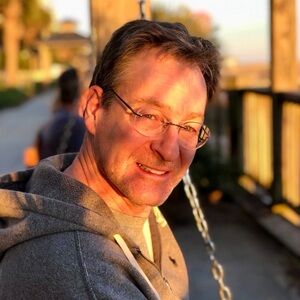 Meet your Posher, Warren